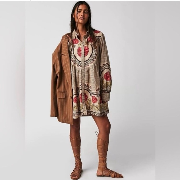 Free People Dresses & Skirts - Free People Smell the Roses Floral Patterned Dress